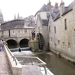 Le Qui Veille Байе