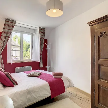 Le Qui Veille Holiday home Bayeux